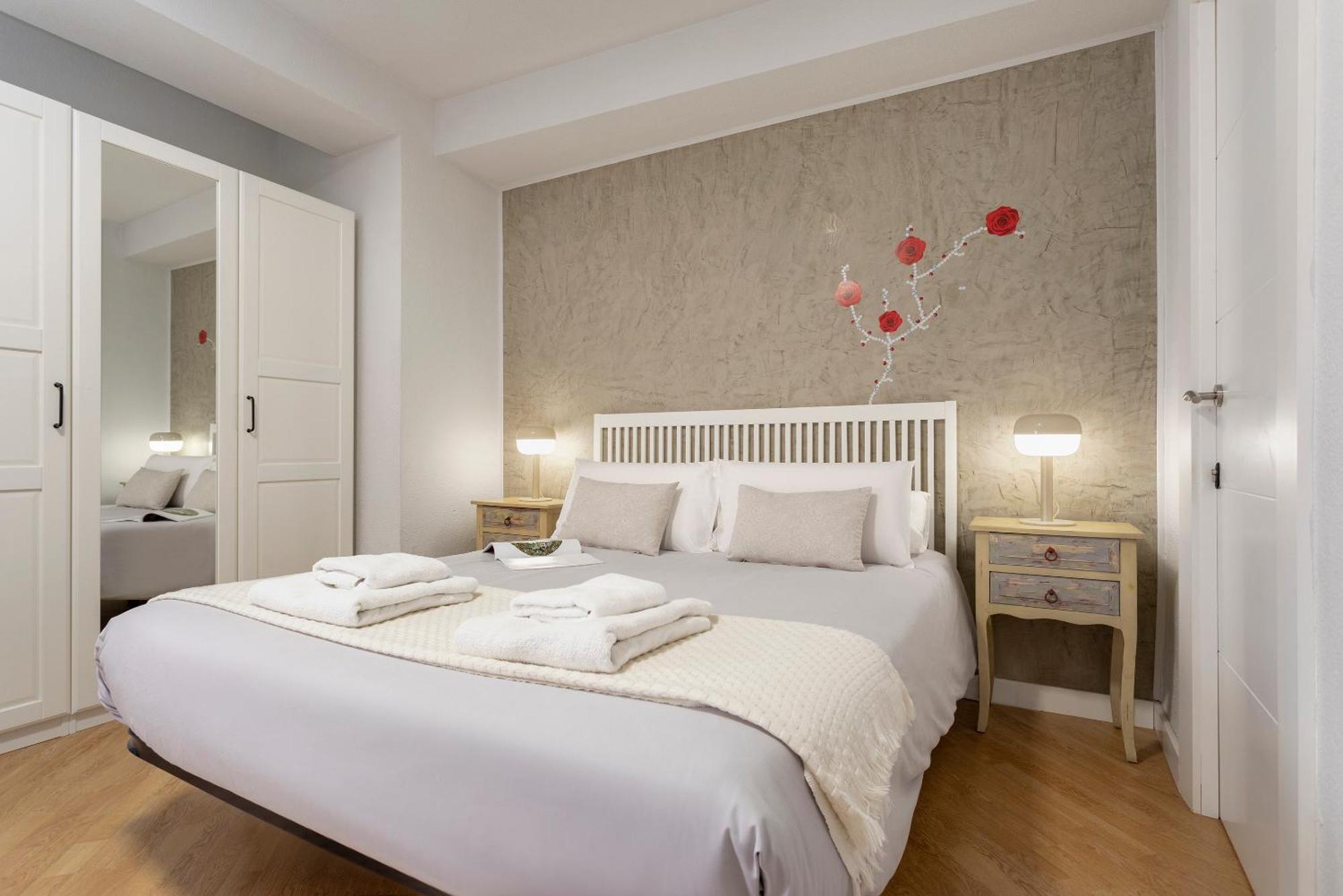 Coqueto Apartamento Junto A Calle Larios By Rent Me Málaga Extérieur photo