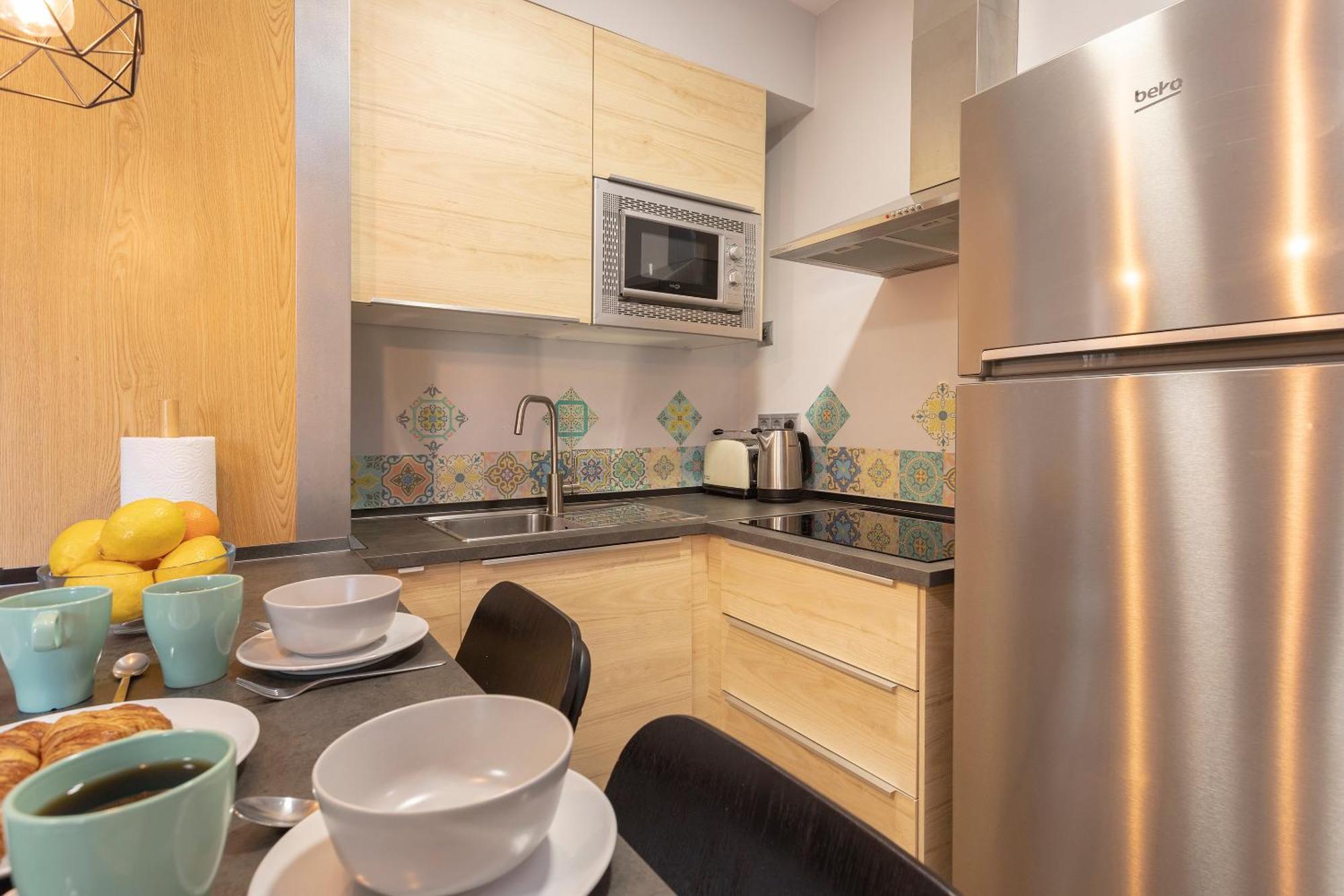 Coqueto Apartamento Junto A Calle Larios By Rent Me Málaga Extérieur photo